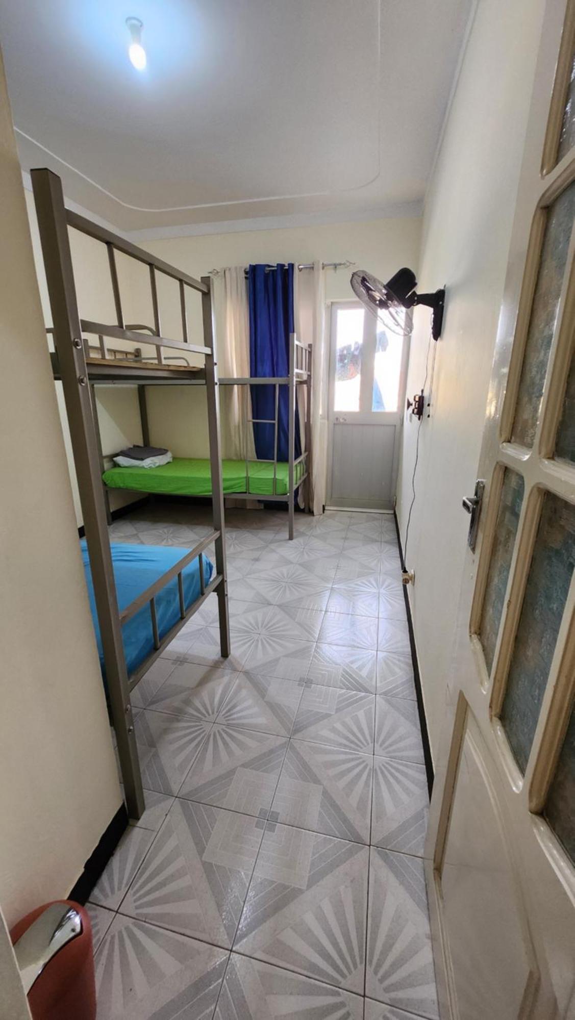 No Cash Accepted-Meeting Point Hostel- Praia, Also In Tarrafal & Fogo ภายนอก รูปภาพ