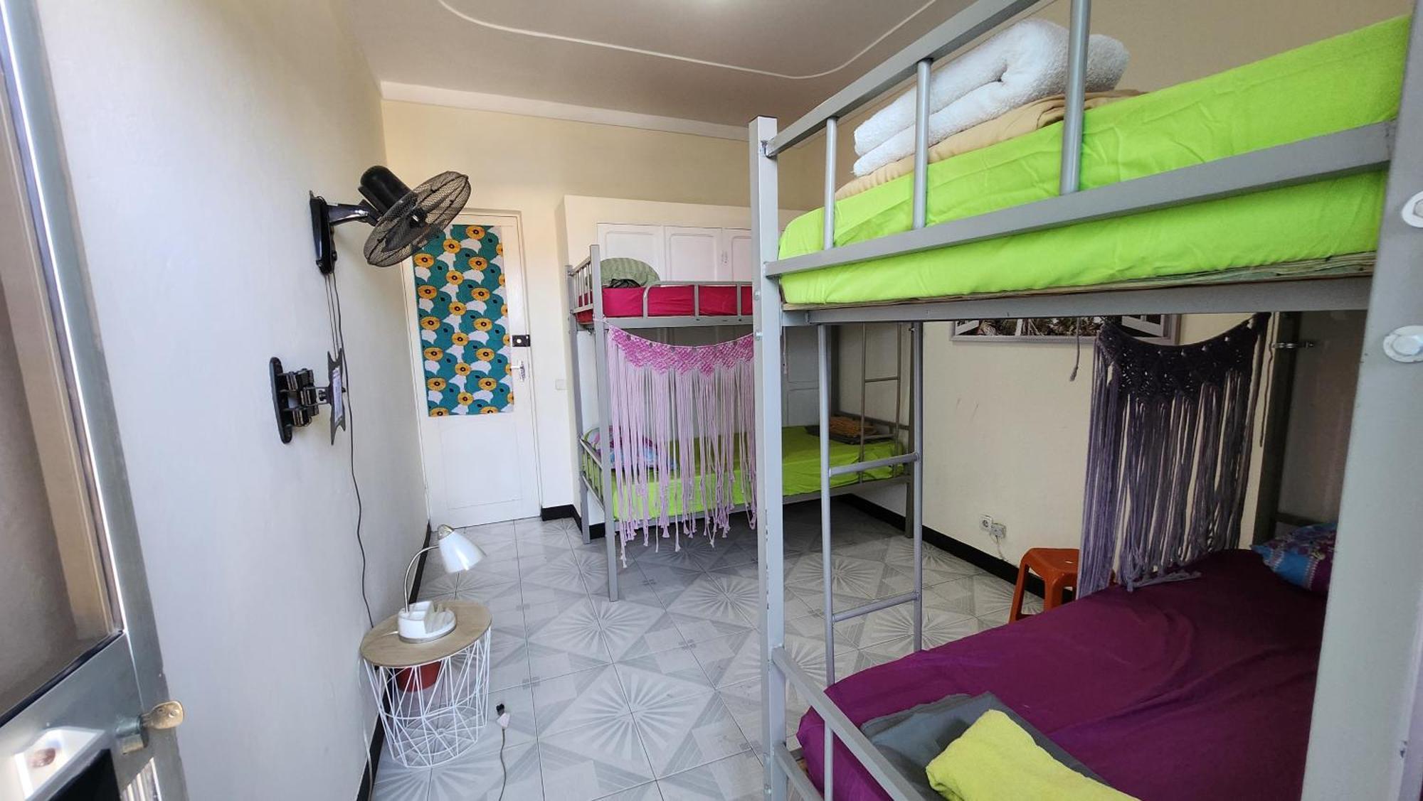 No Cash Accepted-Meeting Point Hostel- Praia, Also In Tarrafal & Fogo ภายนอก รูปภาพ